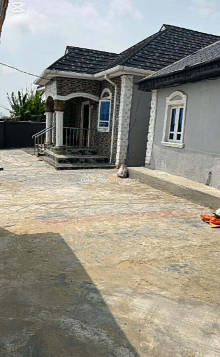 Standard Size Miniflat Off Abraham Adesanya { Video}, Roi Garden Estate Off Abraham Adesanya Road, Ajah, Lagos, Mini Flat (room and Parlour) for Rent