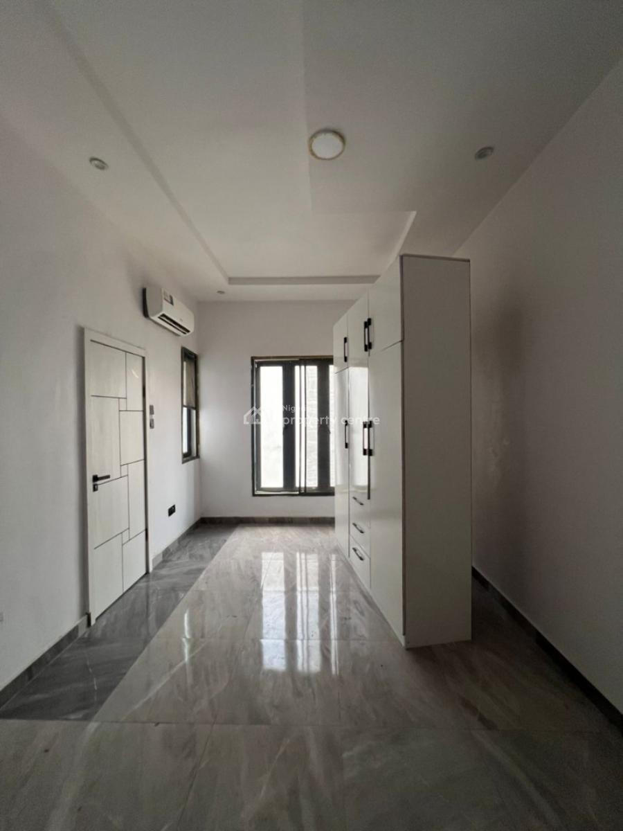 Waterfront 4-bedroom Apartment in Ikoyi, Ikoyi, Lagos, Flat / Apartment for Rent