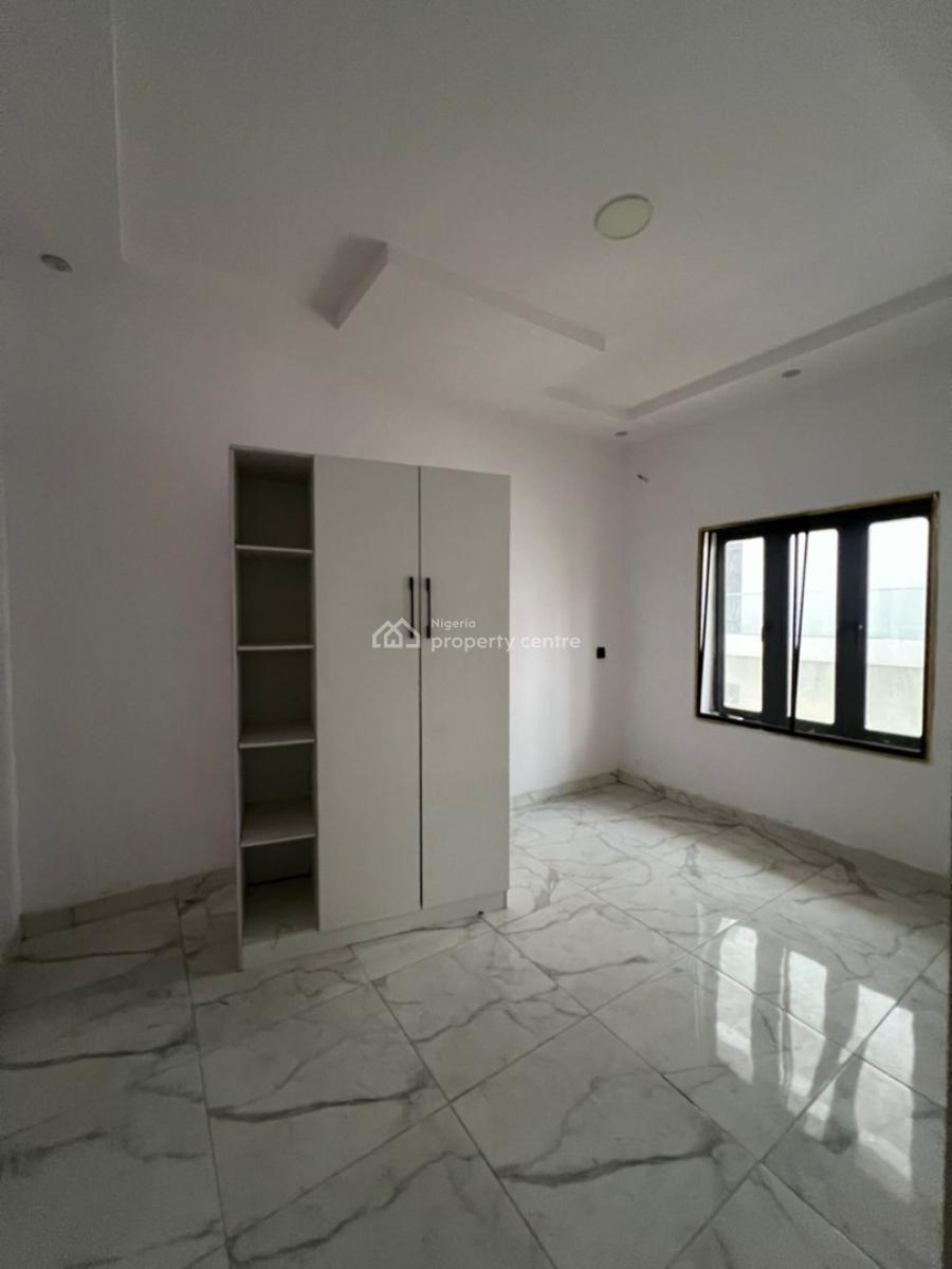 Waterfront 4-bedroom Apartment, Banana Island, Ikoyi, Lagos, Flat / Apartment for Rent