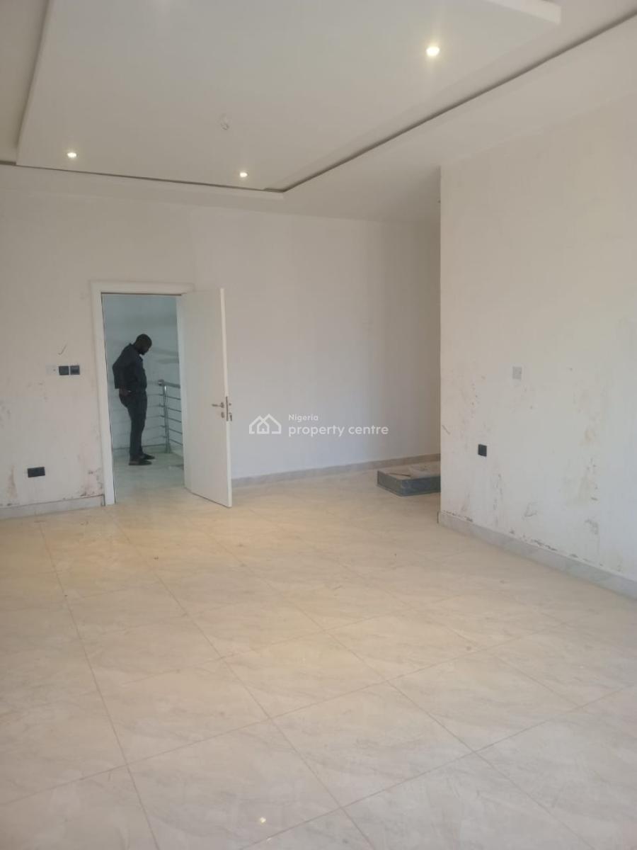 Exquisite  Bedroom Terrace Duplex + Maidsroom, Aym Shafa Filling Station, Jahi, Abuja, Terraced Duplex for Rent