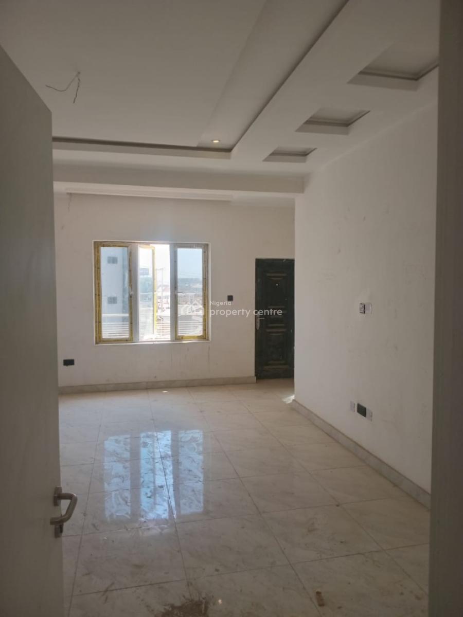 Exquisite  Bedroom Terrace Duplex + Maidsroom, Aym Shafa Filling Station, Jahi, Abuja, Terraced Duplex for Rent