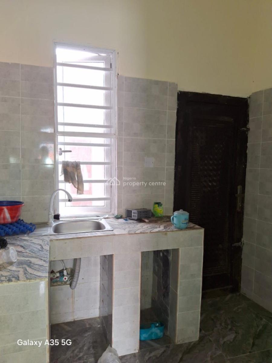 Neat and Sharp 2 Bedroom Apartment, Sangotedo, Ajah, Lagos, Flat / Apartment for Rent