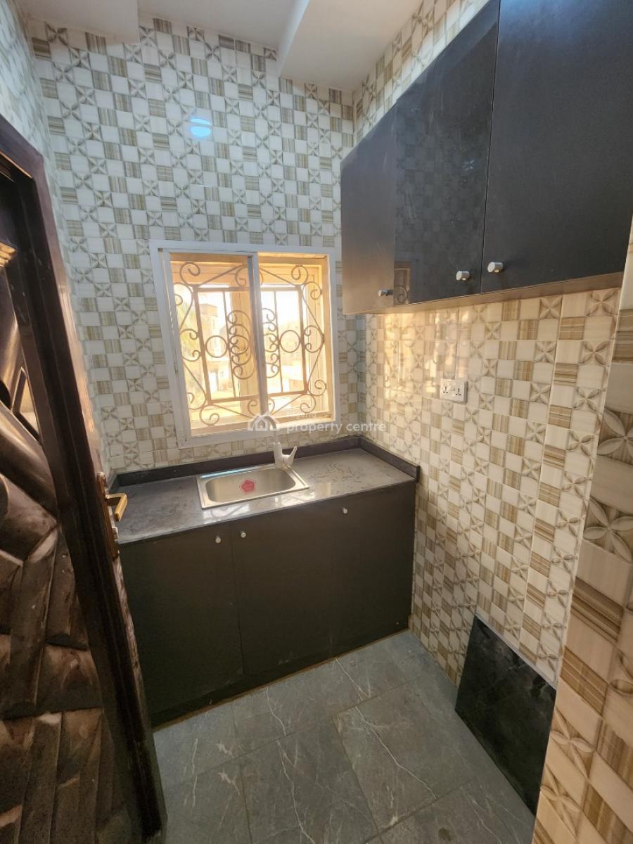 Luxury One Bedroom Block of Flat, News Engineering Dawaki., Dawaki, Gwarinpa, Abuja, Flat / Apartment for Rent