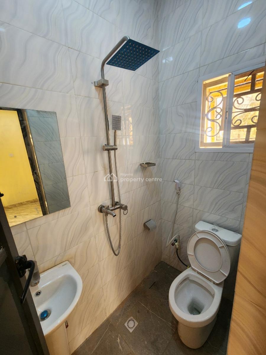 Luxury One Bedroom Block of Flat, News Engineering Dawaki., Dawaki, Gwarinpa, Abuja, Flat / Apartment for Rent