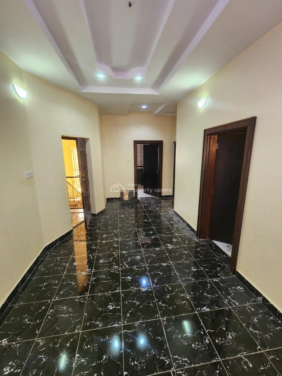 Luxury Two Bedroom Block of Flat, News Engineering Dawaki, Dawaki, Gwarinpa, Abuja, Flat / Apartment for Rent