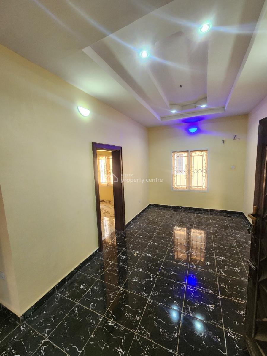 Luxury Two Bedroom Block of Flat, News Engineering Dawaki, Dawaki, Gwarinpa, Abuja, Flat / Apartment for Rent