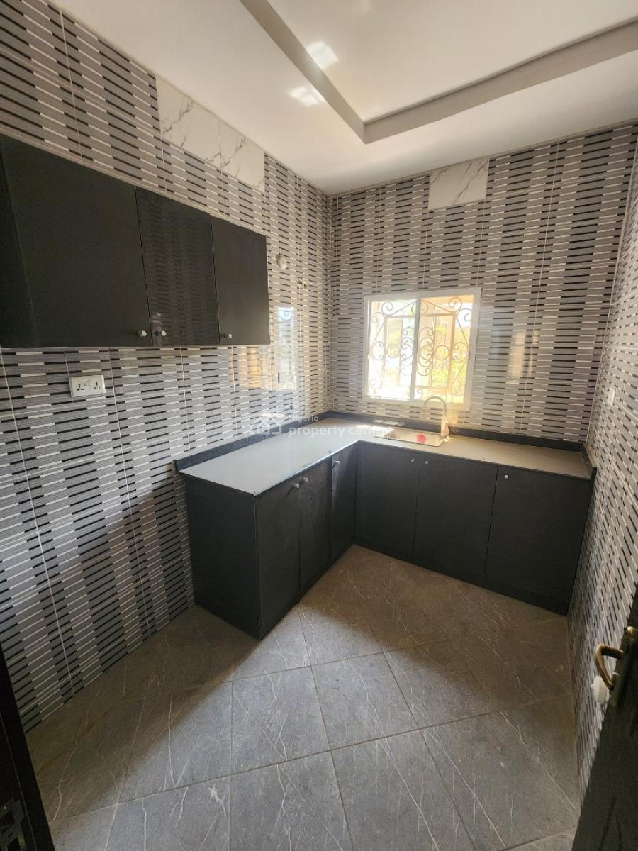 Luxury Two Bedroom Block of Flat, News Engineering Dawaki, Dawaki, Gwarinpa, Abuja, Flat / Apartment for Rent