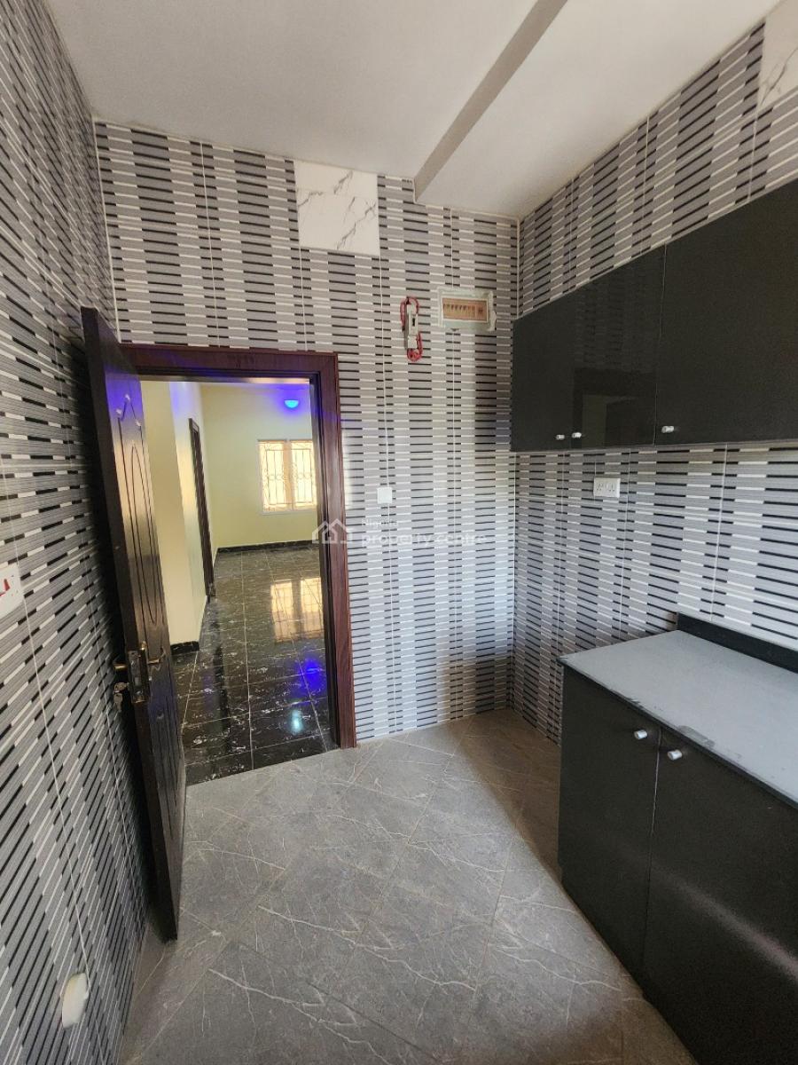 Luxury Two Bedroom Block of Flat, News Engineering Dawaki, Dawaki, Gwarinpa, Abuja, Flat / Apartment for Rent