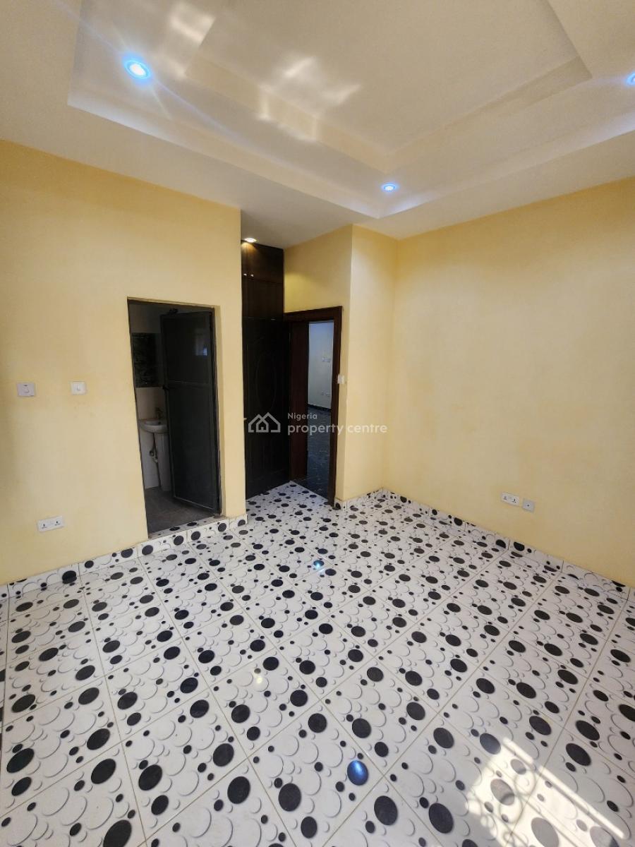 Luxury Two Bedroom Block of Flat, News Engineering Dawaki, Dawaki, Gwarinpa, Abuja, Flat / Apartment for Rent