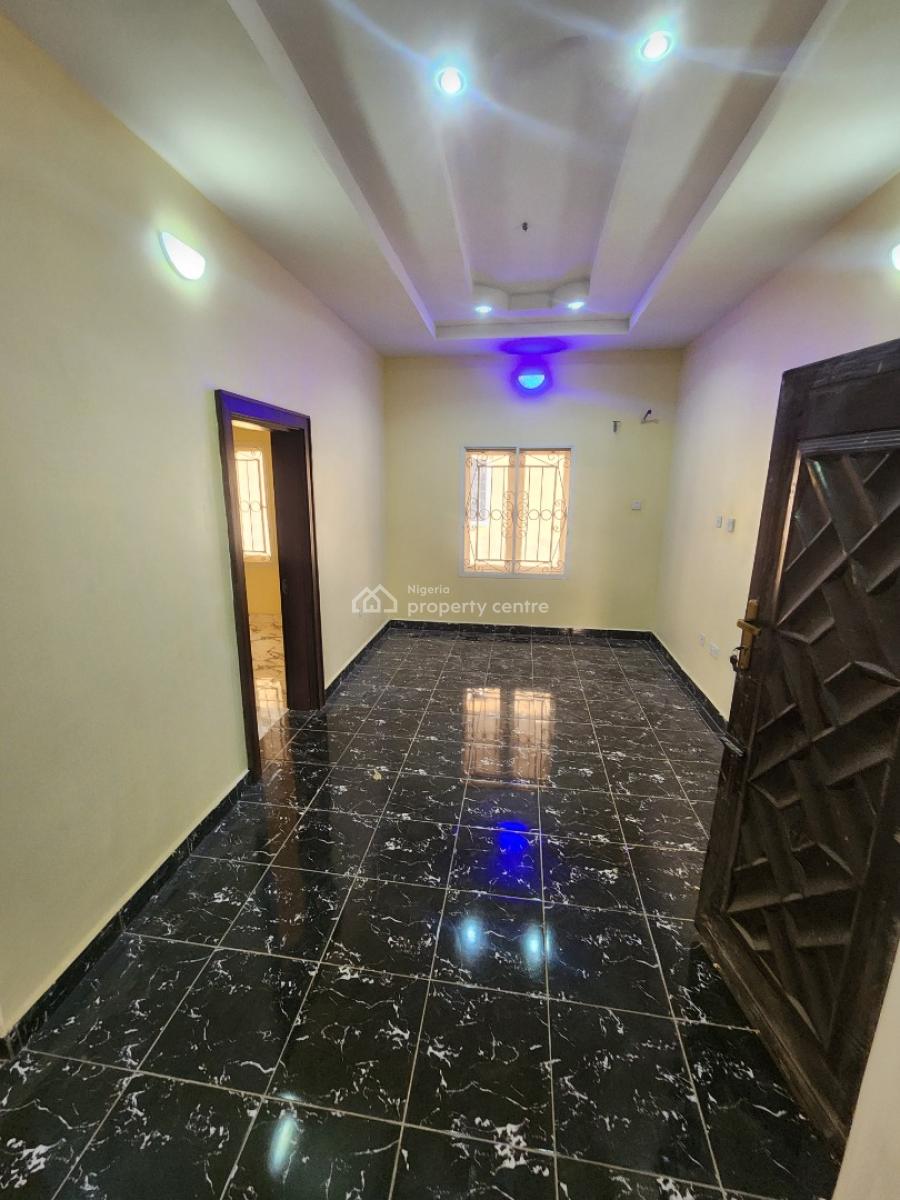 Luxury Two Bedroom Block of Flat, News Engineering Dawaki, Dawaki, Gwarinpa, Abuja, Flat / Apartment for Rent
