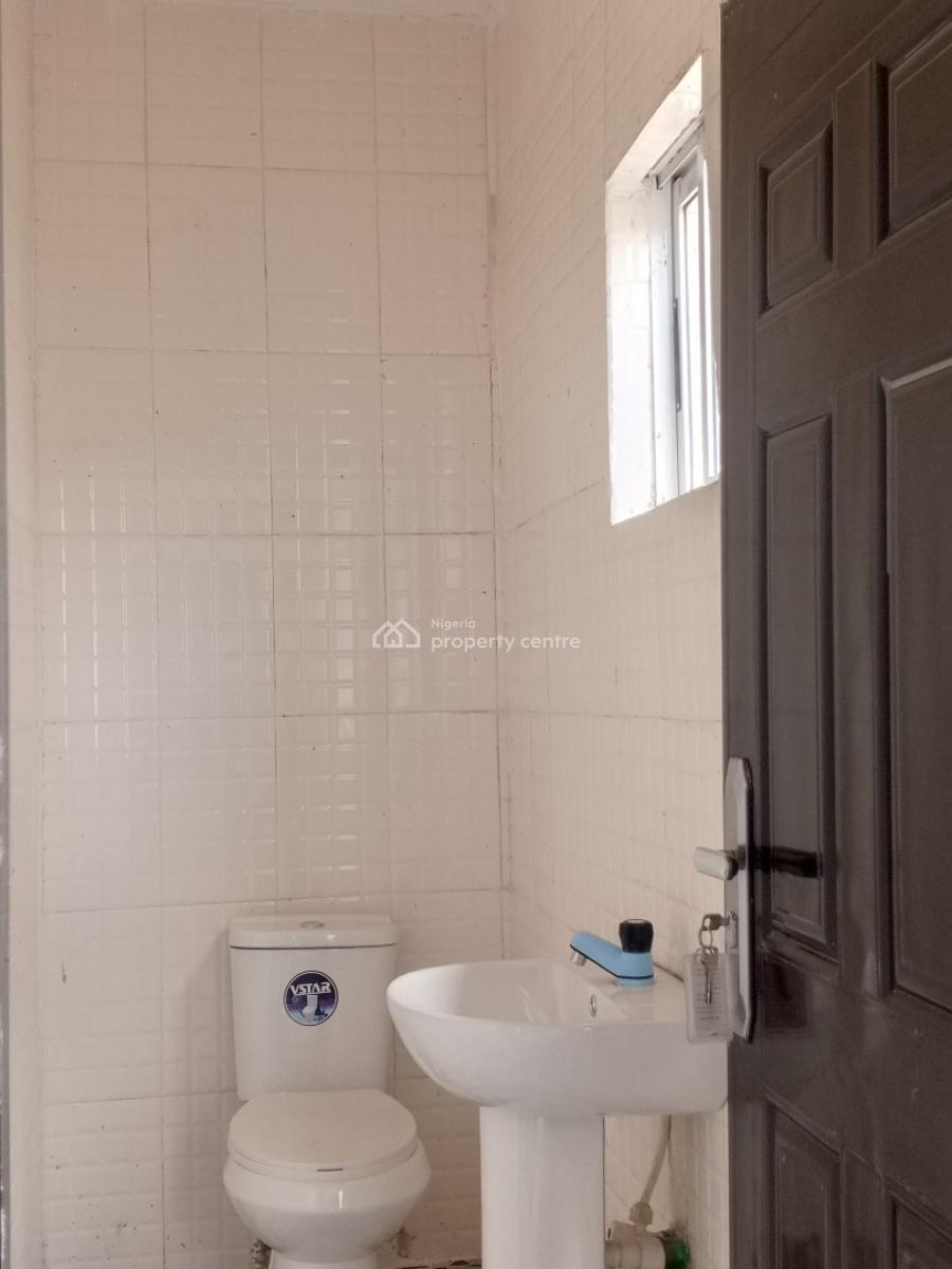 Nice 2 Bedroom, Allen, Ikeja, Lagos, Flat / Apartment for Rent