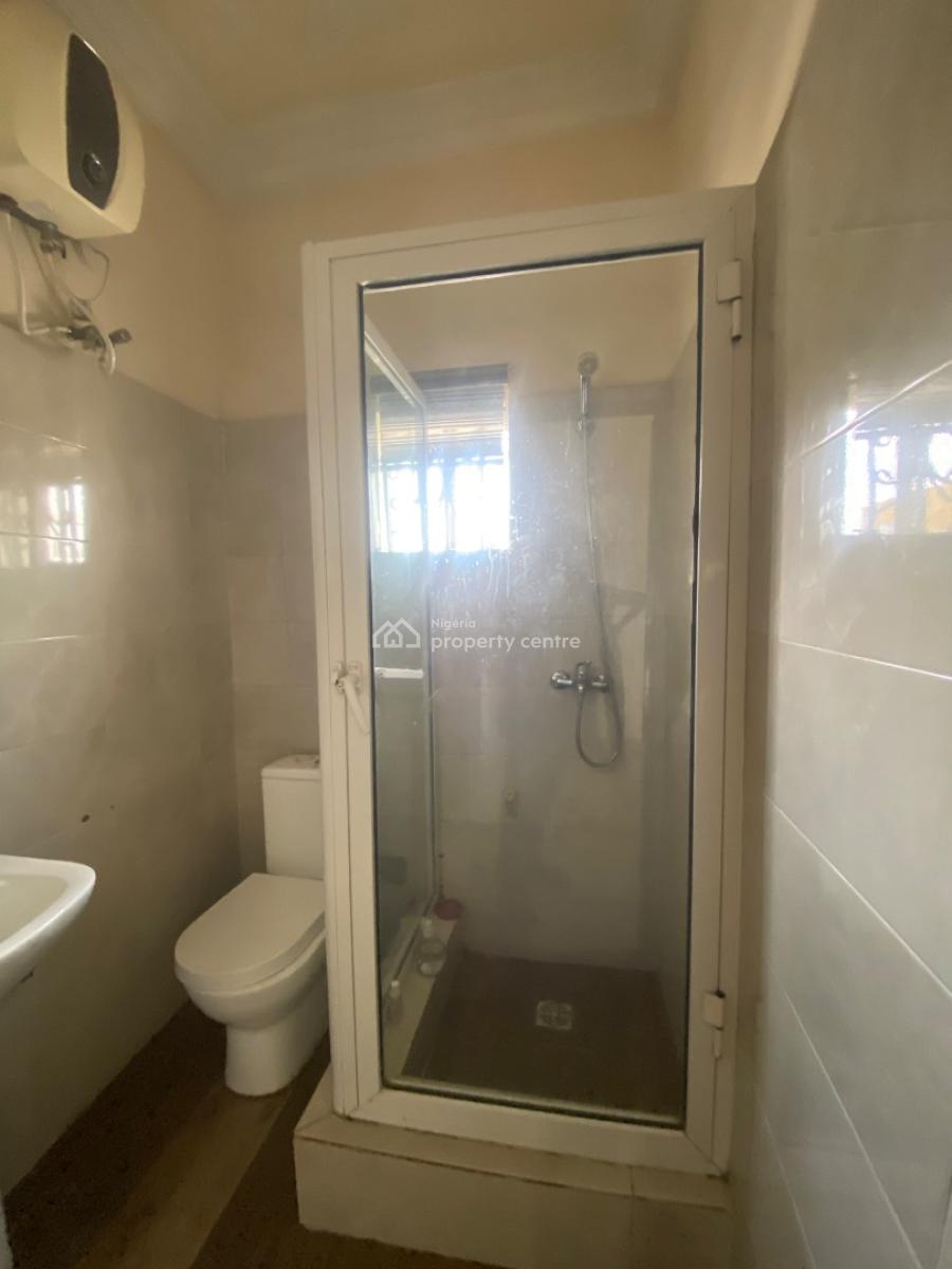 Lovely 2 Bedroom Flat (upstairs), Chevron Alternative, Lekki, Lagos, Flat / Apartment for Rent