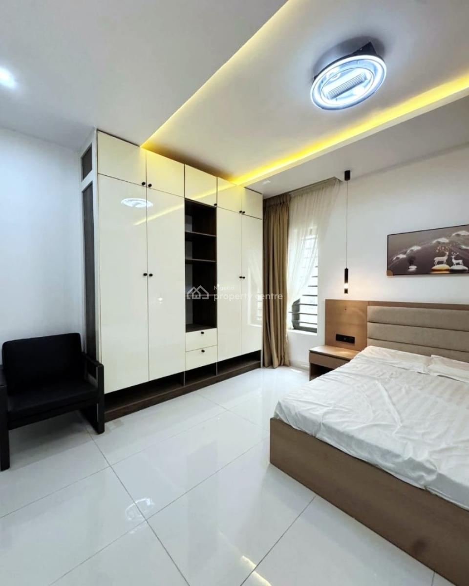 Fully Furnished 3 Bedroom Apartment, Lekki Phase 1, Lekki, Lagos, Flat / Apartment for Sale