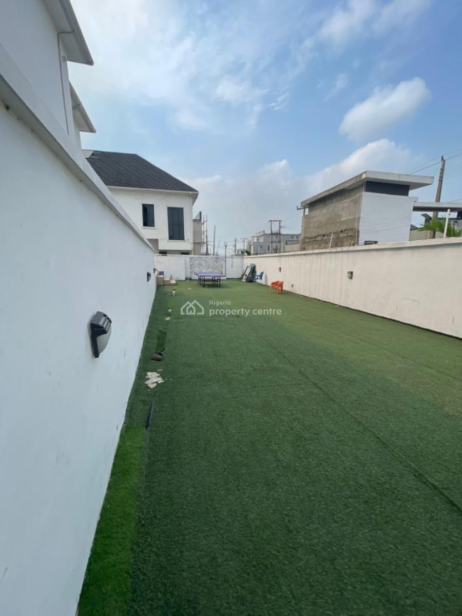Well Maintained 4 Bedroom Terrace Duplex with Swimming Pools Gym & Poo, Vgc Harris Drive Lekki Lagos, Vgc, Lekki, Lagos, Terraced Duplex for Rent