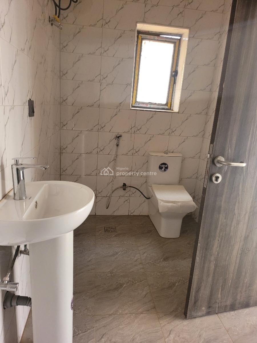 Newly Built Gated 5bedroom Detached Terence Duplex with Bq, Jahi By Tipper Garage, Jahi, Abuja, Terraced Duplex for Sale