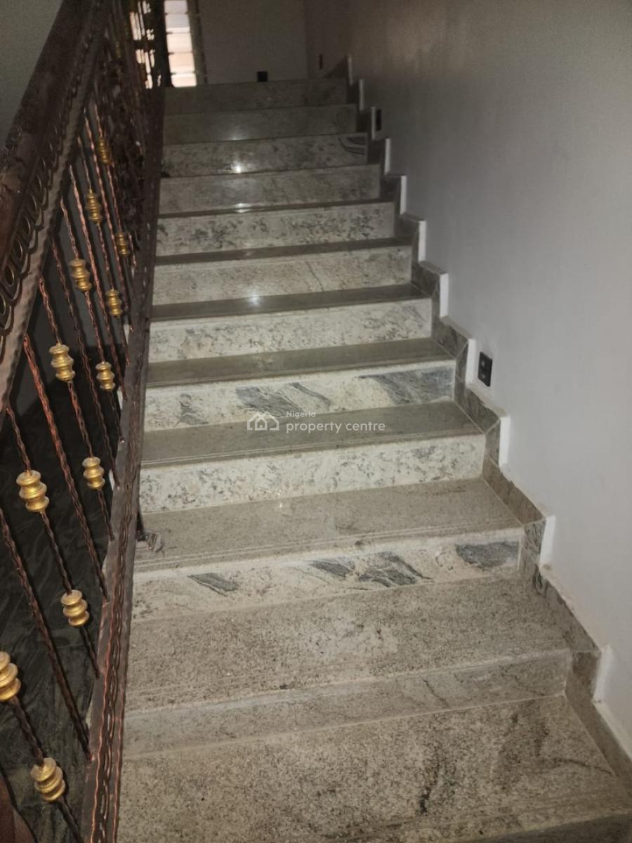 7 Bedroom Fully Detached Duplex with 2 Room Bq, Gwarinpa, Abuja, Detached Duplex for Sale