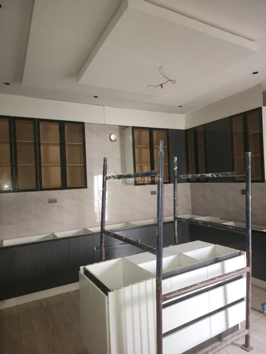 7 Bedroom Fully Detached Duplex with 2 Room Bq, Gwarinpa, Abuja, Detached Duplex for Sale