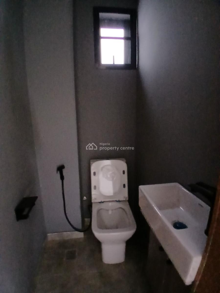 1 Bedroom Flat, Ilasan, Lekki, Lagos, Flat / Apartment for Sale