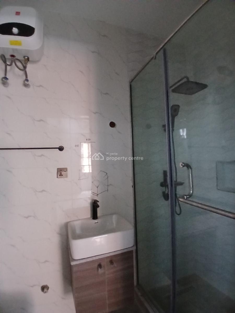 1 Bedroom Flat, Ilasan, Lekki, Lagos, Flat / Apartment for Sale
