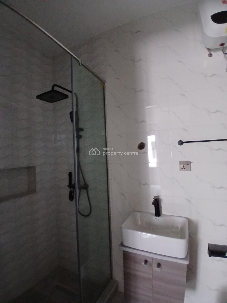 1 Bedroom Flat, Ilasan, Lekki, Lagos, Flat / Apartment for Sale