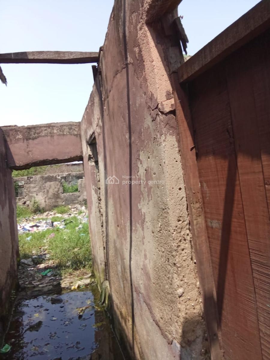 Roofless Bungalow, Onike, Iwaya, Yaba, Lagos, Detached Bungalow for Sale