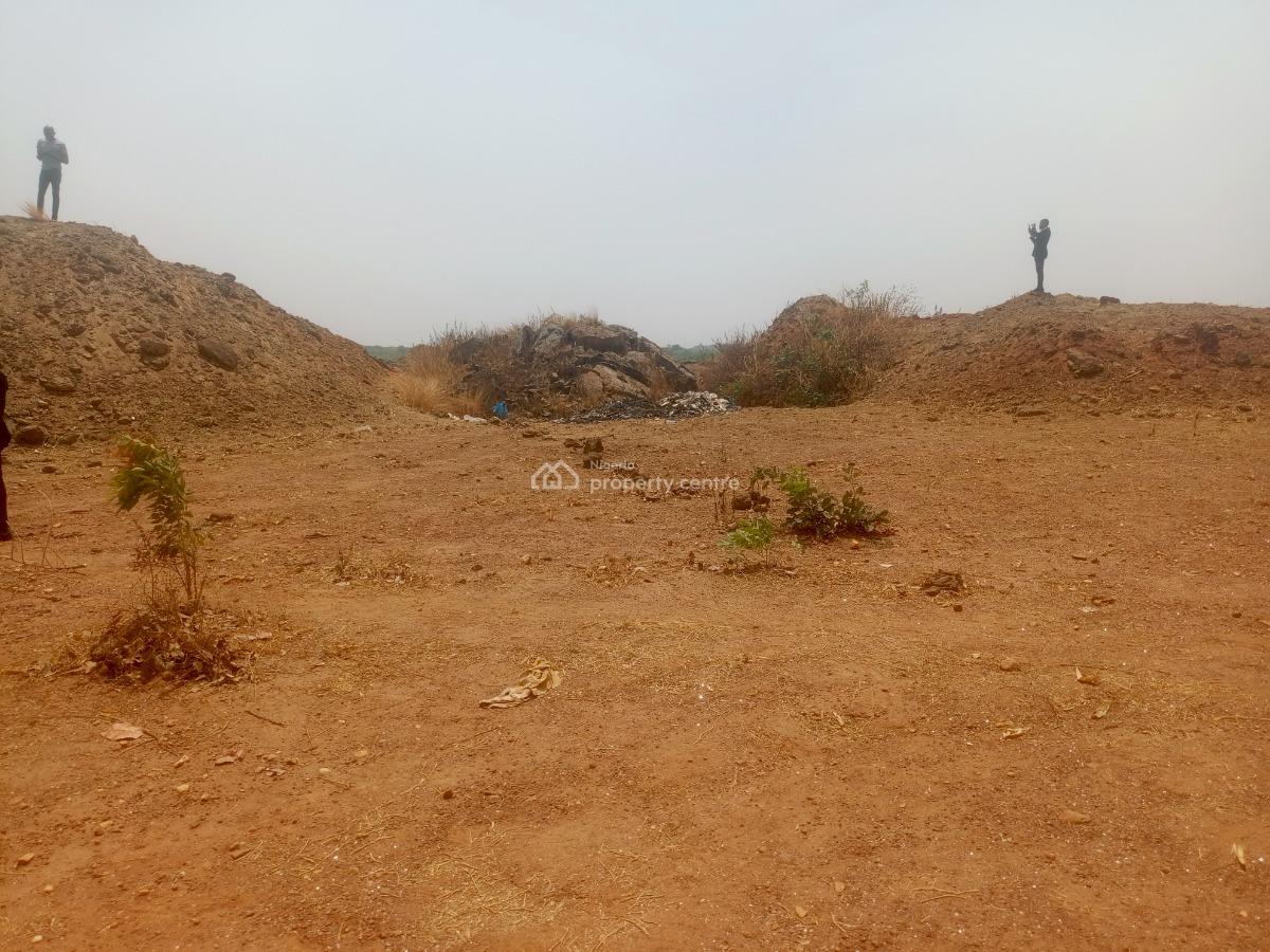 Land for 4 Bedroom Fully Detached  with Bq, Back of Fah After Gilmore Yard Guzape 2, Guzape District, Abuja, Residential Land for Sale