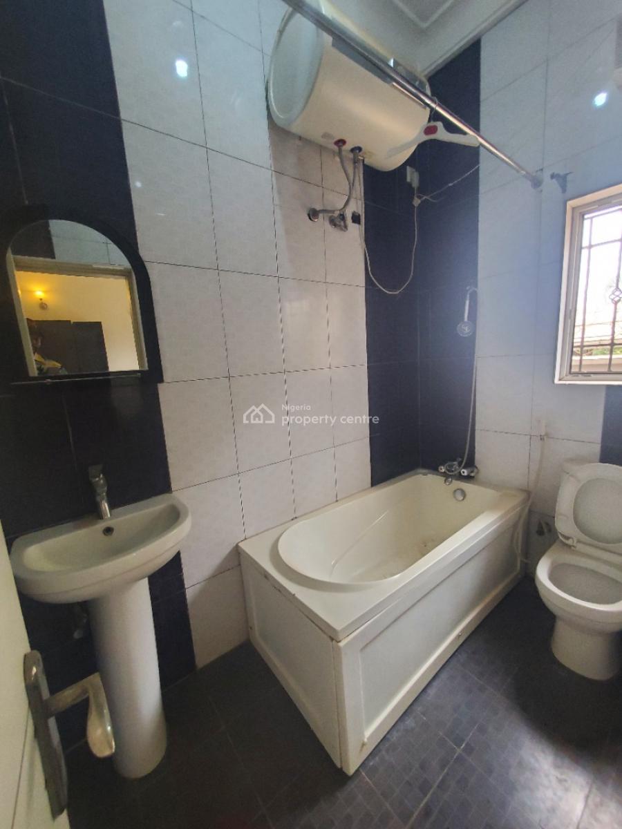 Superluxury  2 Bedroom Flat with Central Generator, By American Int’l School, Durumi, Abuja, Flat / Apartment for Rent