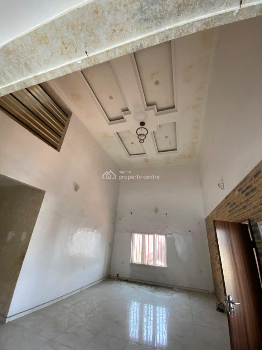 4 Bedroom Terraced House, Osapa, Lekki, Lagos, Terraced Duplex for Rent