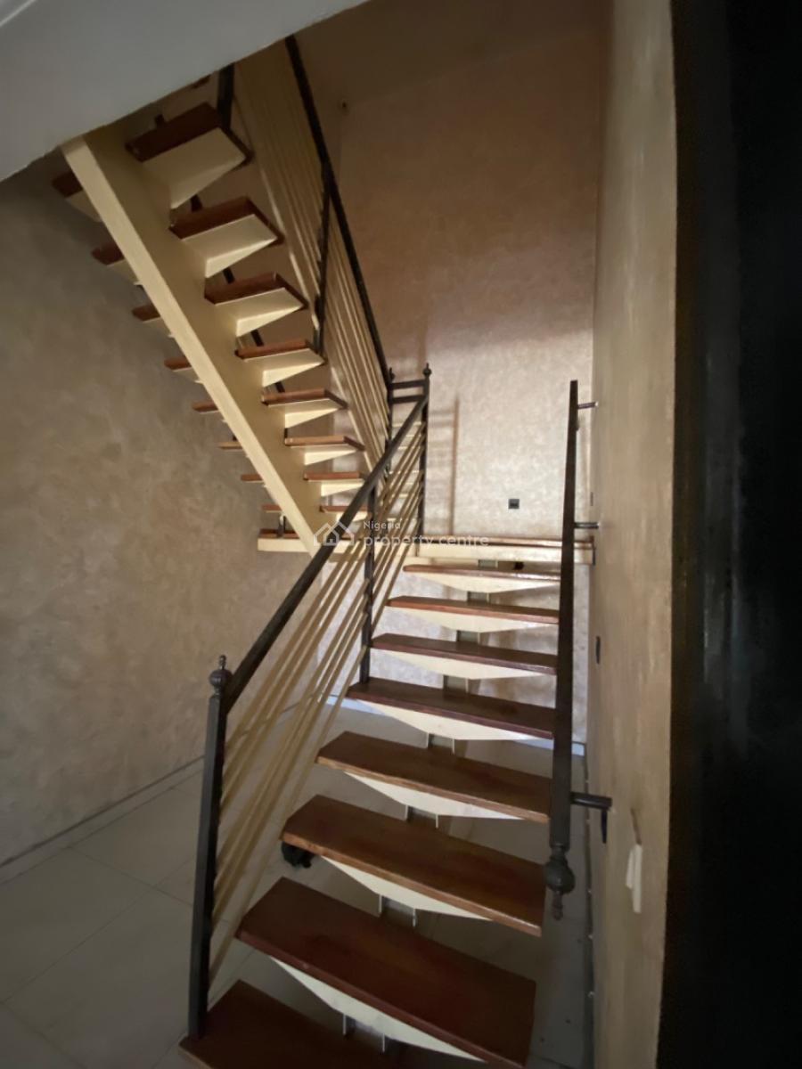 4 Bedroom Terraced House, Osapa, Lekki, Lagos, Terraced Duplex for Rent