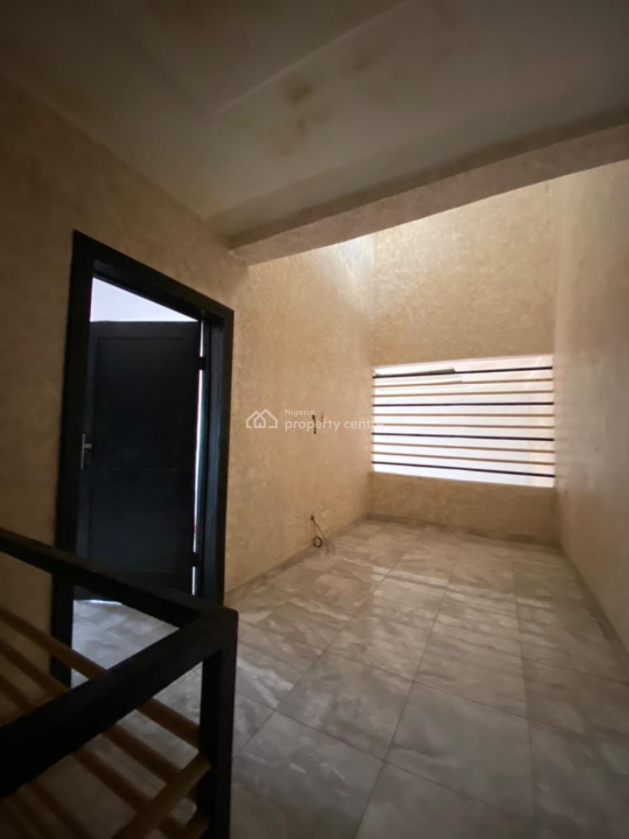 4 Bedroom Terraced House, Osapa, Lekki, Lagos, Terraced Duplex for Rent