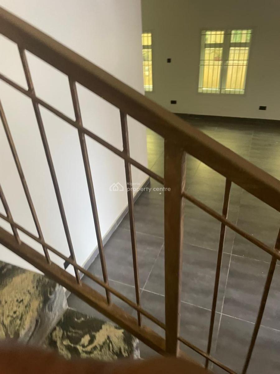 Specious 4 Bedrooms Semi Detached Duplex, Chevron, Lekki, Lagos, Semi-detached Duplex for Rent