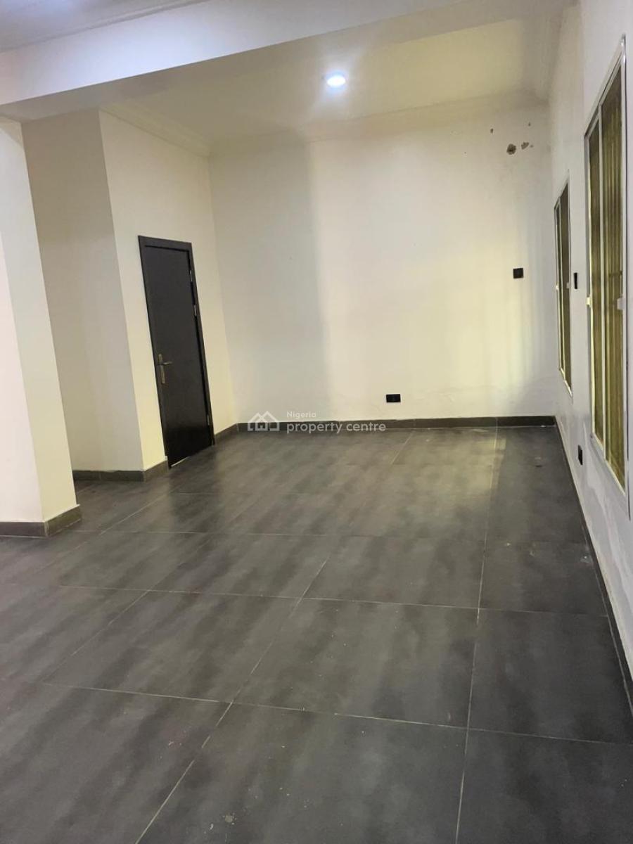 Specious 4 Bedrooms Semi Detached Duplex, Chevron, Lekki, Lagos, Semi-detached Duplex for Rent