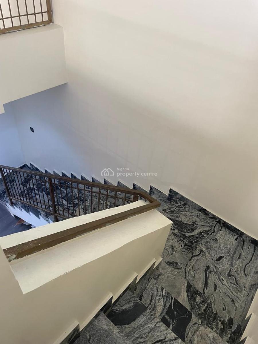 Specious 4 Bedrooms Semi Detached Duplex, Chevron, Lekki, Lagos, Semi-detached Duplex for Rent