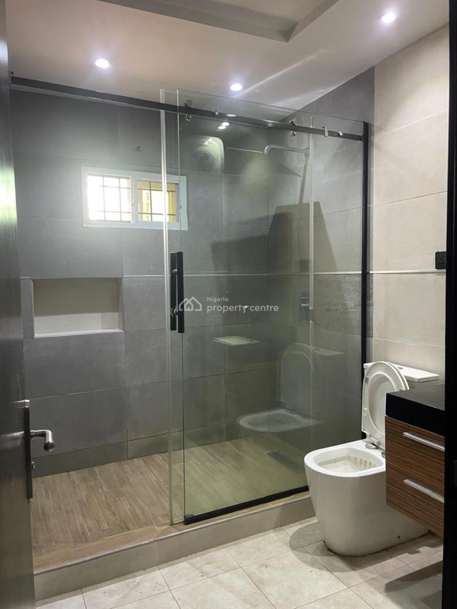Specious 4 Bedrooms Semi Detached Duplex, Chevron, Lekki, Lagos, Semi-detached Duplex for Rent