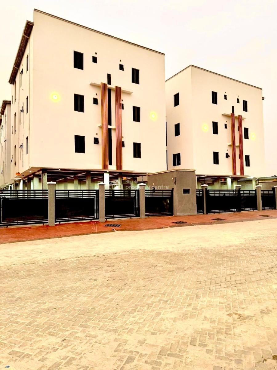Specious 2 Bedrooms Apartment with Bq Available, Ikate, Lekki, Lagos, Flat / Apartment for Sale