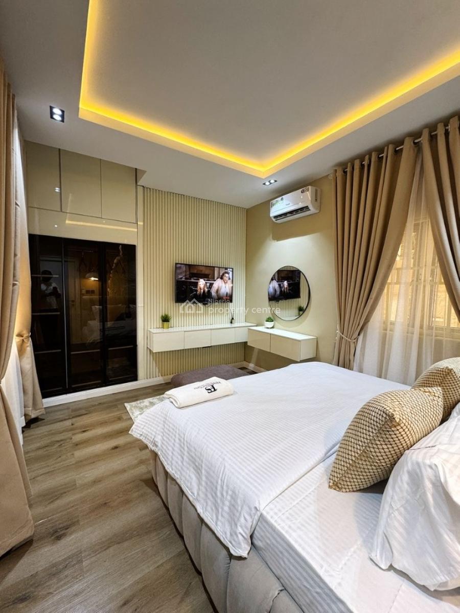 Luxury Smart 1 Bedroom Furnished and Service Apartment, Wuse 2, Abuja, Flat / Apartment Short Let