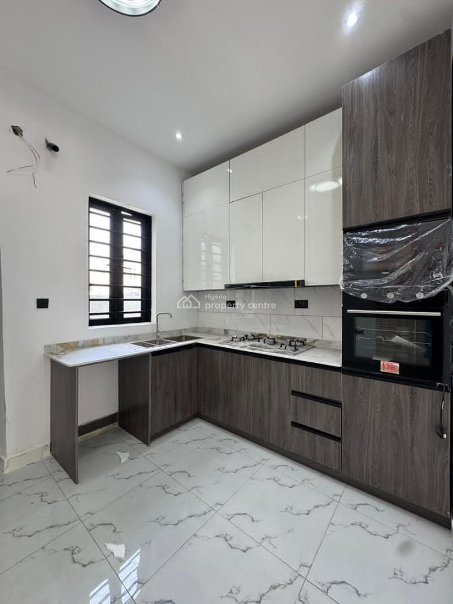 Fully Serviced and Spacious 4 Bedroom Duplex with Bq on 2 Floors, Orchid Road Axis ,lekki, Lekki, Lagos, Terraced Duplex for Sale