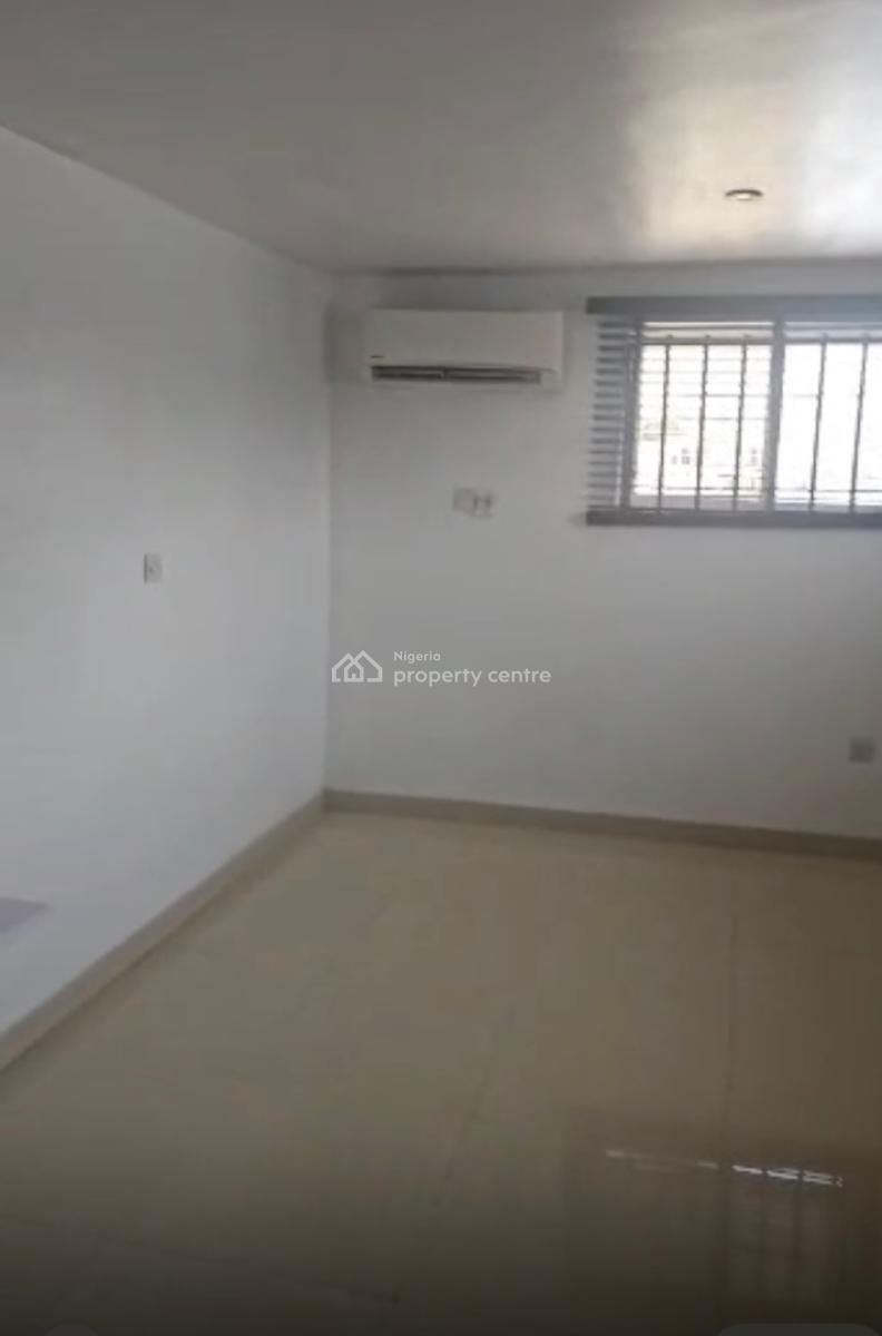 Unfurnished One Bedroom Apartment in a Secured Environment, Second Avenue, Ikoyi, Lagos, Mini Flat (room and Parlour) for Rent