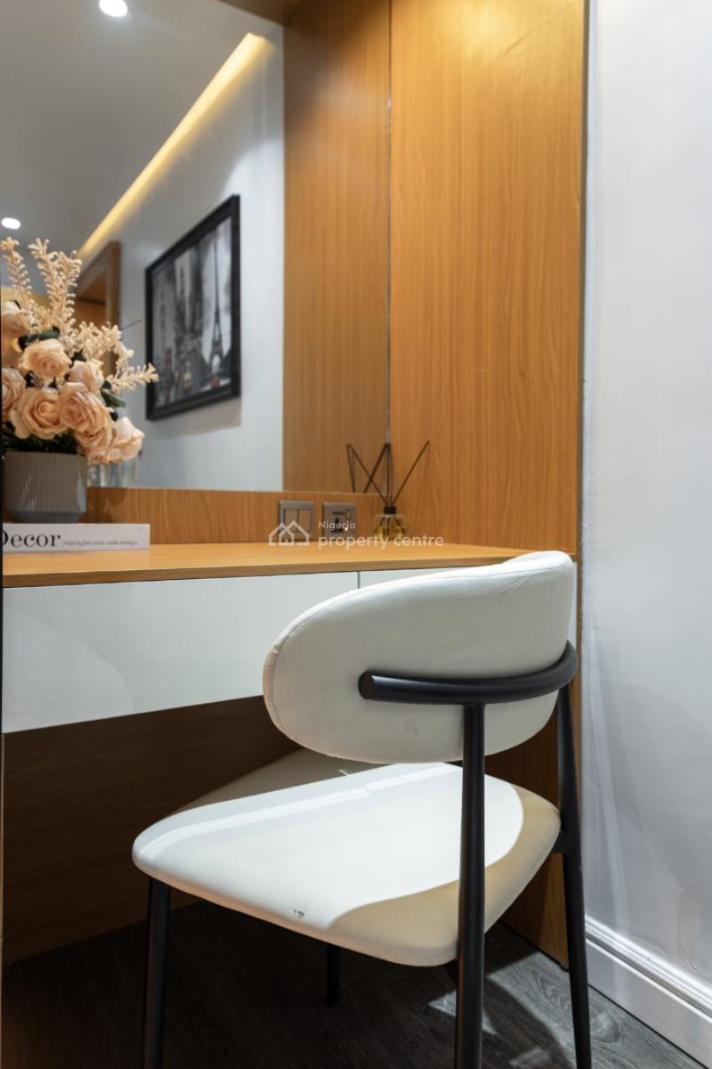 Luxury 1 Bedroom, 24 Sariyu Street, Sabo, Yaba, Lagos, Mini Flat (room and Parlour) Short Let