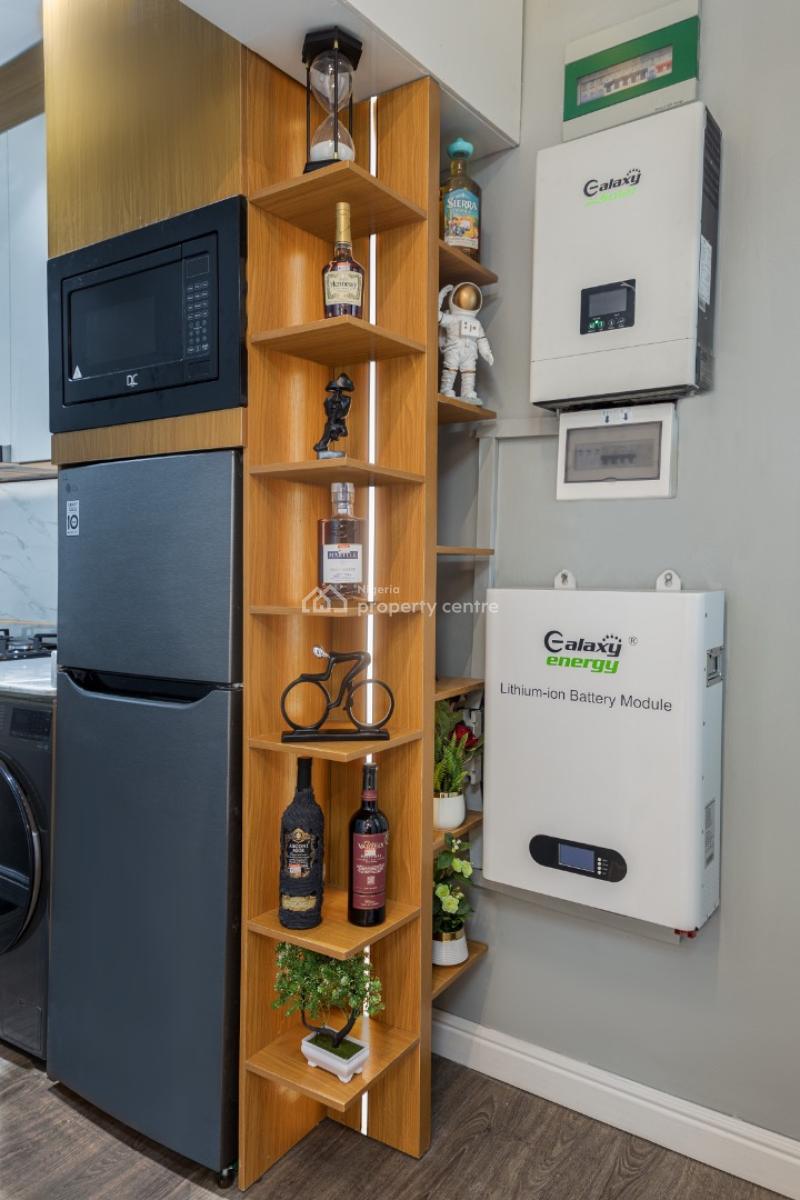 Luxury 1 Bedroom, 24 Sariyu Street, Sabo, Yaba, Lagos, Mini Flat (room and Parlour) Short Let