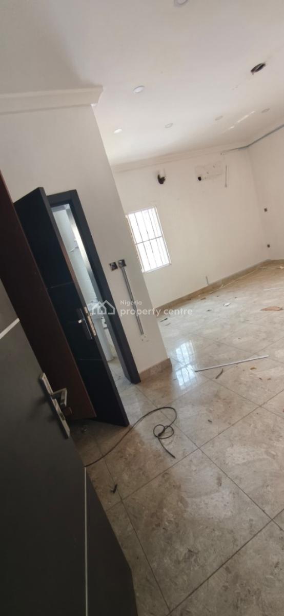 Spacious 5 Bedroom Semi-detached Duplex, Lekki Phase 1, Lekki, Lagos, Semi-detached Duplex for Rent