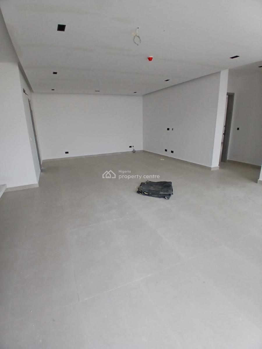 2 Bedroom Apartment, Lekki Phase 1, Lekki, Lagos, Flat / Apartment for Sale