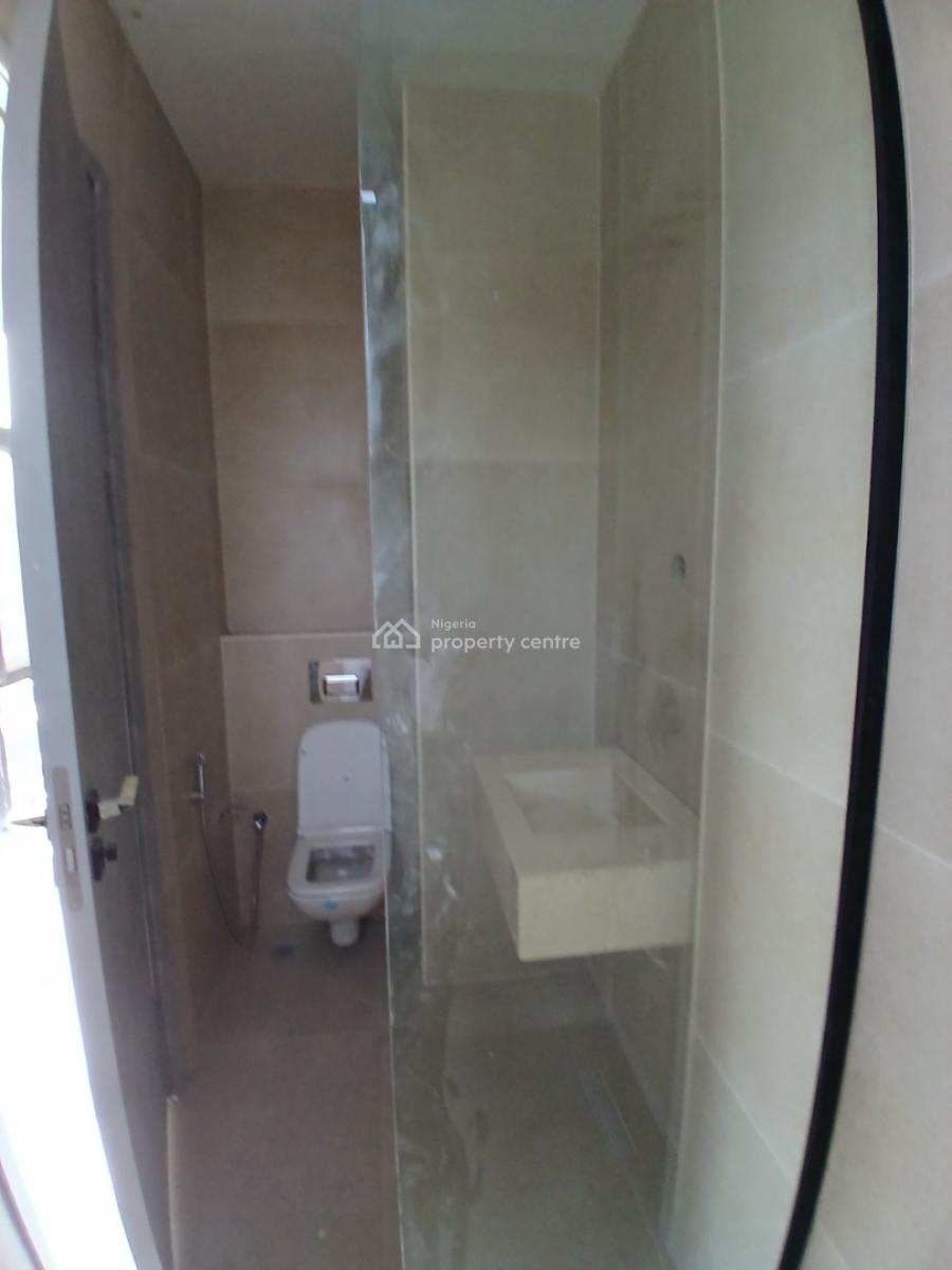 2 Bedroom Apartment, Lekki Phase 1, Lekki, Lagos, Flat / Apartment for Sale