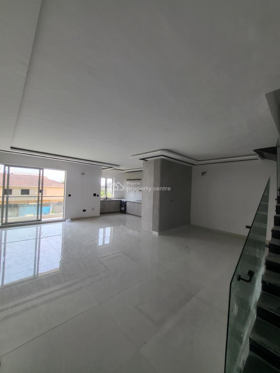 Luxurious 2 Bedroom Maisonette with Elevator, Pool, Gym+bq, Lekki Phase1, Lekki Phase 1, Lekki, Lagos, House for Rent