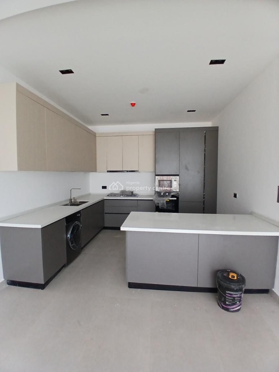 3 Bedrooms, Lekki Phase 1, Lekki, Lagos, Flat / Apartment for Sale