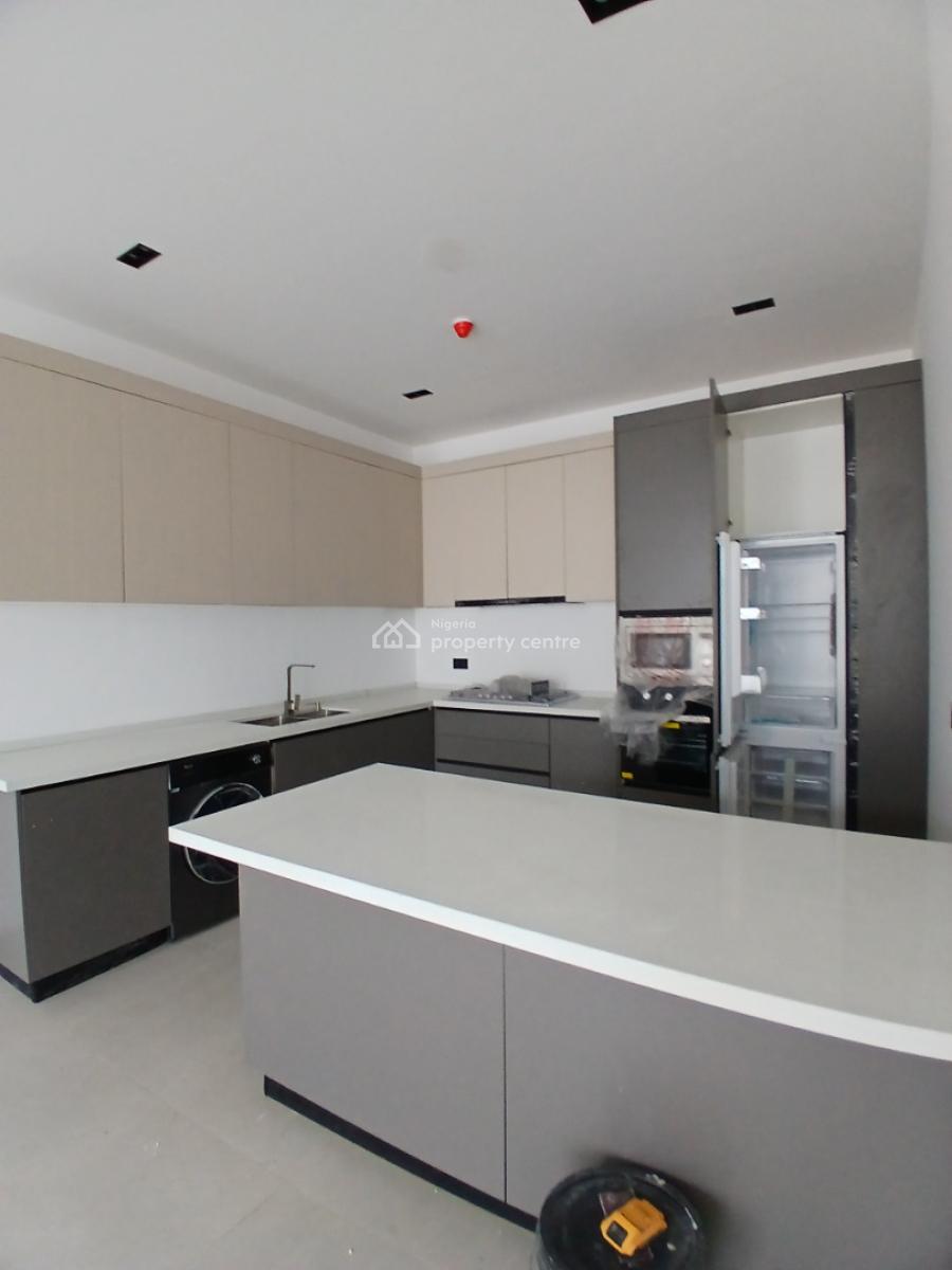 3 Bedrooms, Lekki Phase 1, Lekki, Lagos, Flat / Apartment for Sale