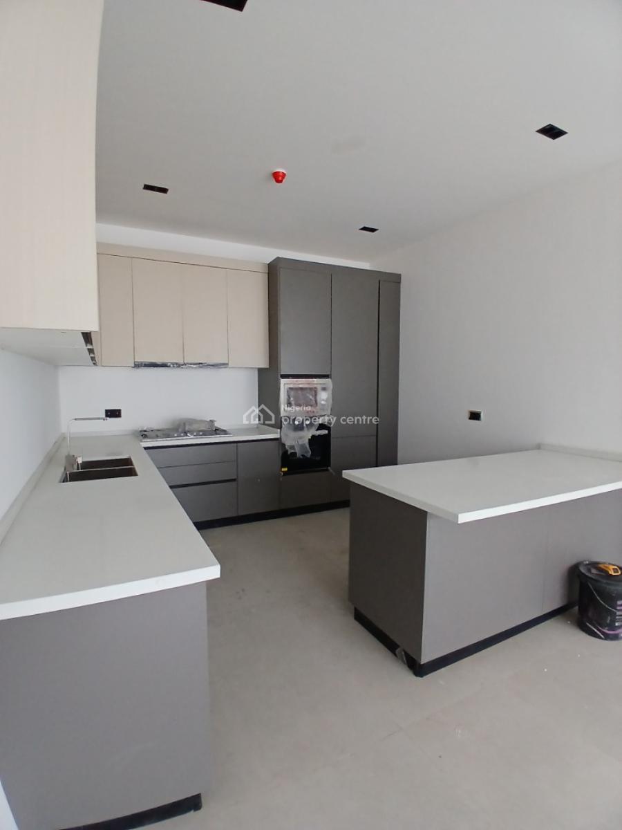 3 Bedrooms, Lekki Phase 1, Lekki, Lagos, Flat / Apartment for Sale