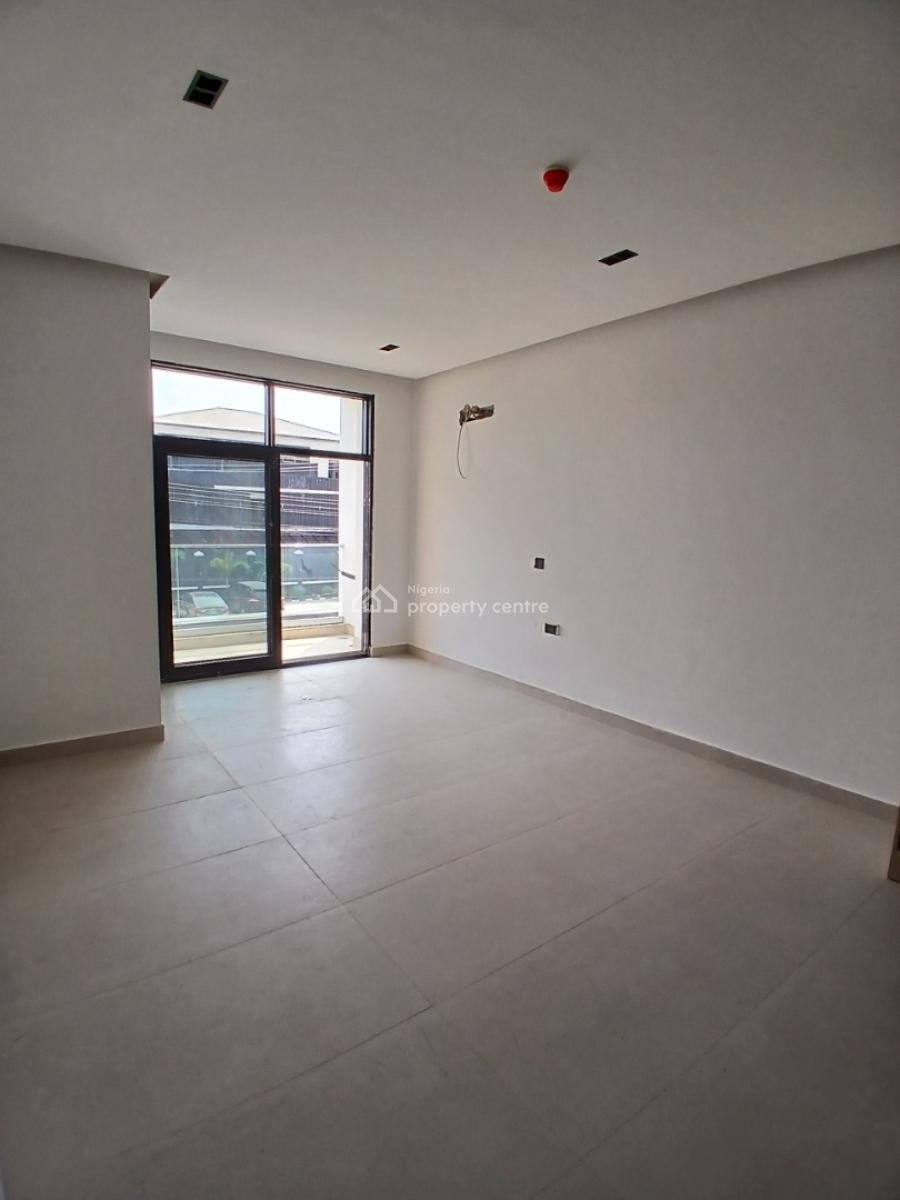 3 Bedrooms, Lekki Phase 1, Lekki, Lagos, Flat / Apartment for Sale