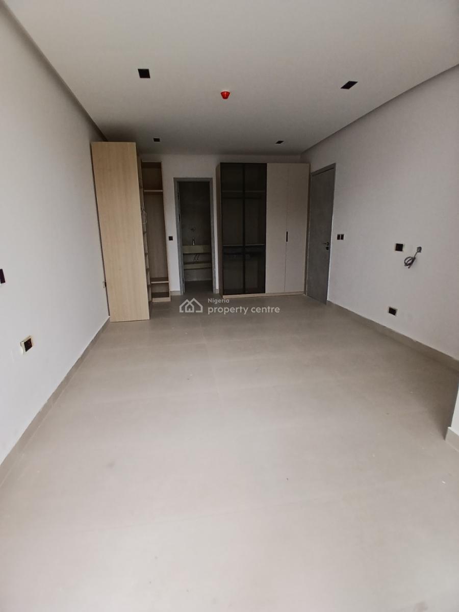 3 Bedrooms, Lekki Phase 1, Lekki, Lagos, Flat / Apartment for Sale