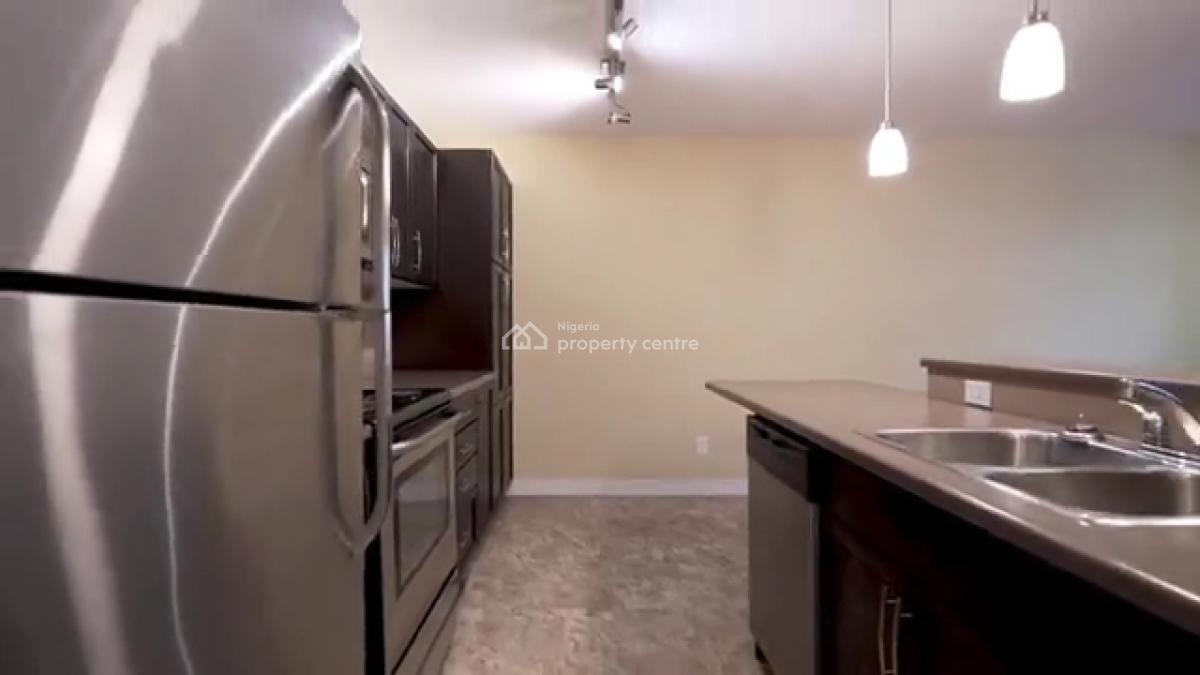 an Executive, and Well-maintained Room Self-contained, Onike, Yaba, Lagos, Self Contain (single Rooms) for Rent